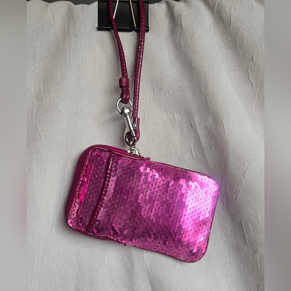 Vintage Coach Poppy Sequin Sweetheart Wristlet  - Picture 2 of 8
